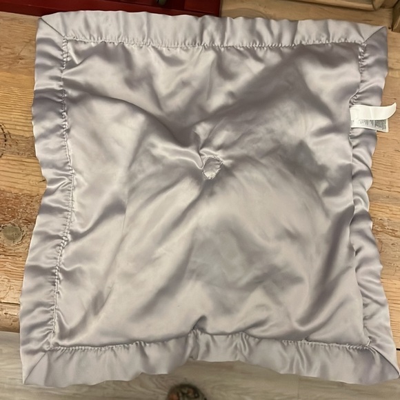 Carter’s Elephant Baby Lovey Security Blanket Satin Trim Gray 2016 - Picture 4 of 8